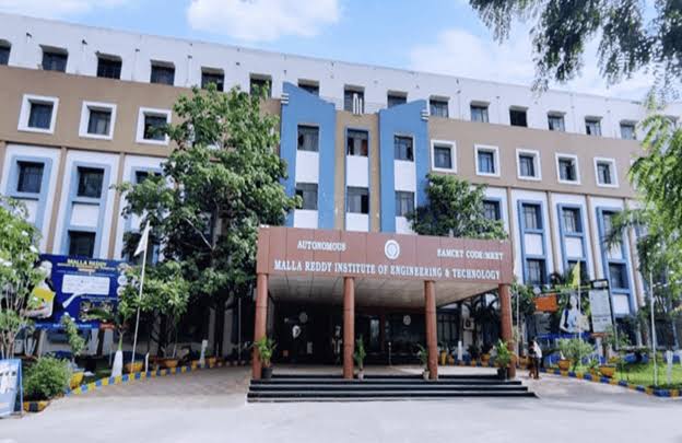 Malla Reddy Group of Institutions - campus view 2